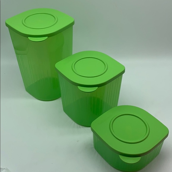 Tupperware Fresh N Cool Refrigerator Storages Set - Picture 8 of 16